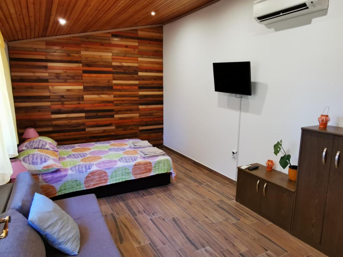Apartment Kika Ližnjan Extérieur photo