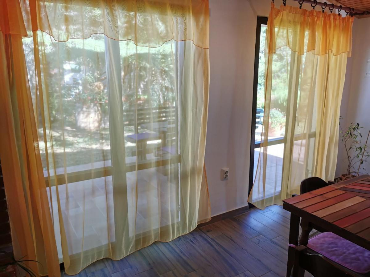 Apartment Kika Ližnjan Extérieur photo